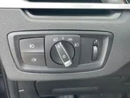 BMW X1 sDrive20i High Executive *Automaat*Navi*Camera*Schuif/kanteldak*Climate Control*Stoelverwarming*Lederen bekleding*LM. Velgen*Zeer nette auto!