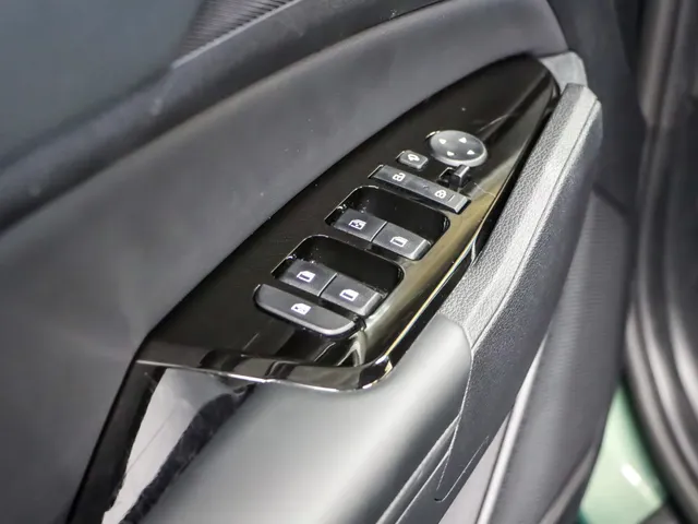 Kia Sportage 1.6 T-GDi Plug-in Hybrid AWD DynamicPlusLine