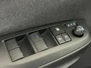 Toyota Yaris Cross 1.5 Hybrid Dynamic | Navigatie | 17'' L.M. Velgen | Adaptieve Cruise Control
