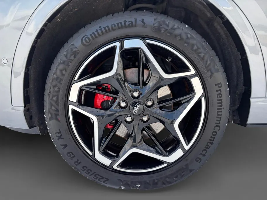 Ford Kuga 2.5 PHEV ST-Line X | NL auto! | Panoramadak | Trekhaak (2100KG trekgewicht | Adaptieve Cruise Control | Winterpack | HUD |