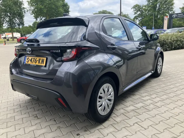 Toyota Yaris 1.5 Hybride Active | Camera | Apple Car-play | Stoelverw