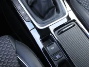 Kia Ceed 1.0 T-GDi DynamicPlusLine | Stuur-/stoelverwarming | Camera | Draadloos laden | LED | Dodehoek detectie | 16' LM |