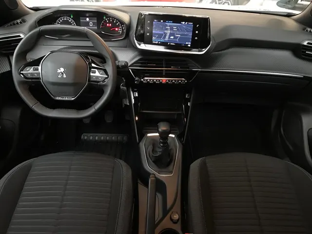 Peugeot 2008 1.2 PureTech Style | Camera | Navigatie