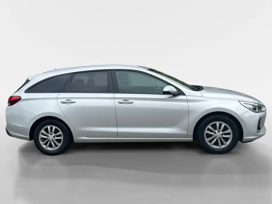 Hyundai i30 Wagon 1.4 T-GDI Comfort Zeer mooie uitvoering! Nu met 12 maanden garantie!