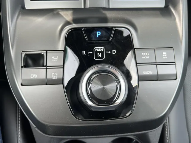 Subaru Uncharted 2E-xcite+ 77 kWh Automaat | Nieuw Leverbaar | Two-Tone Metallic Lak | Elek. Binnenspiegel | Lederen Bekleding