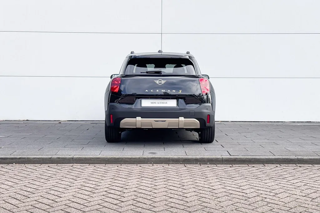 MINI Aceman SE Favoured XL 54.2 kWh
