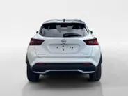Nissan Juke 1.6 Hybrid N-Design | 360grd Camera | Apple carplay & Android auto | Stoel- en stuurverwarming| Two tone lak | 19inch LM wielen | I-key | Automaat| Pro-pilot| Navigatie | Climate controle |