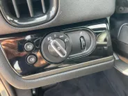 MINI Countryman 1.5 Cooper S E ALL4 Chili *Automaat*Navi+Camera*Climate Control*Schuif/kanteldak*Heads up Display*Harman Kardon Audio*Stoelverwarming*Vol opties!
