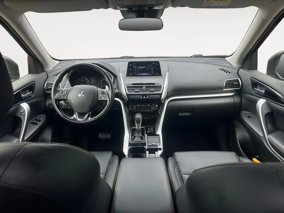 Mitsubishi Eclipse Cross 1.5 DI-T Instyle | Trekhaak | Stoelverw. vóór & achter | Voorruitverw. | Cruise Control |