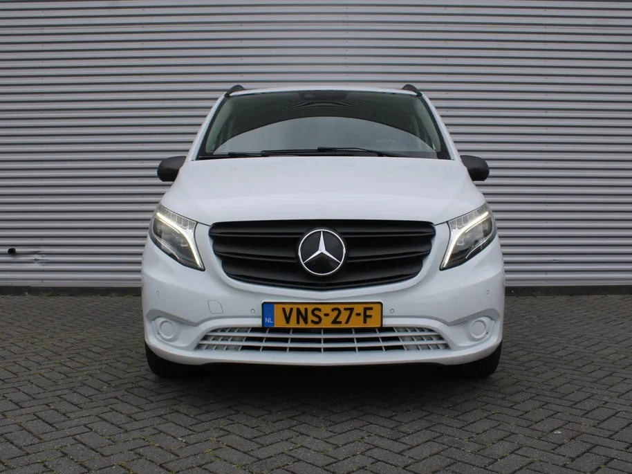 Mercedes-Benz Vito 119 CDI | Trekhaak | Camera | PDC  | 19' LM | Clima | Dodehoekdetectie | Comfortstoelen | LED | Automaat | Zeer nette bus |