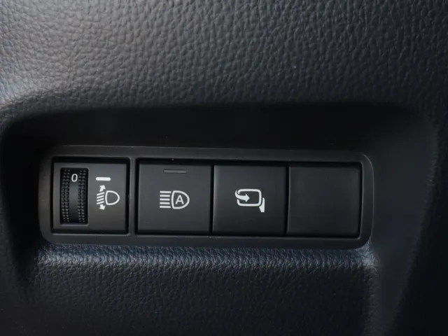 Toyota Aygo X Hybrid 115 pulse Bi-Tone | Easy Pack