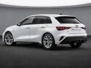 Audi A3 e-hybrid S edition 204 PK · Afneembare trekhaak · Optiekpakket zwart plus · Privacy glas