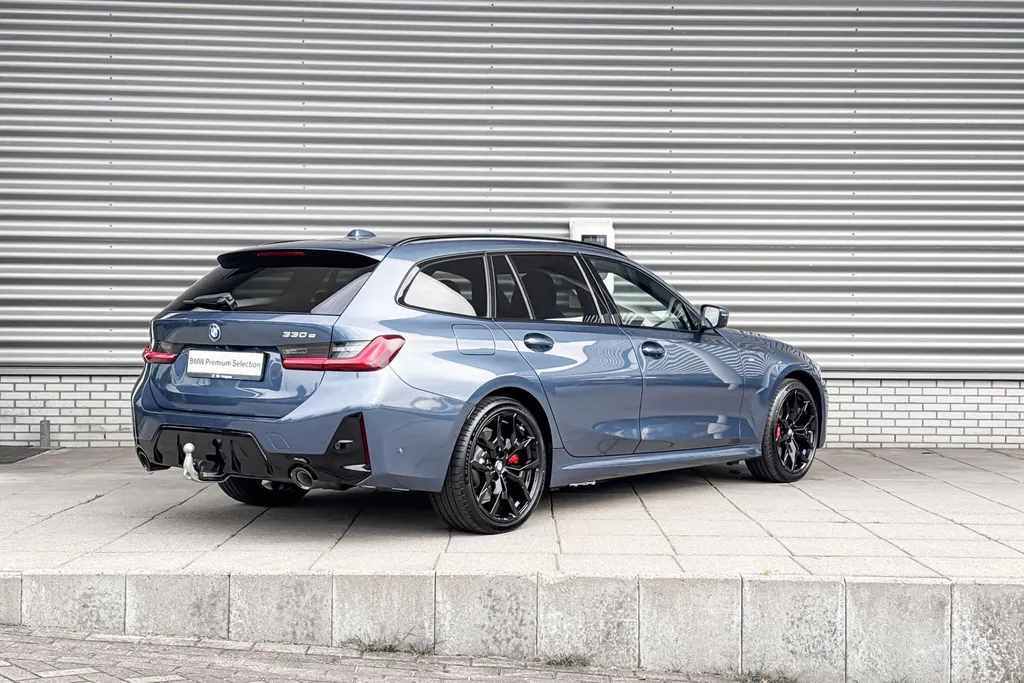 BMW 3 Serie Touring 330e