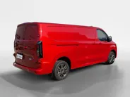 Ford Transit Custom 320 2.5 PHEV L2H1 Limited | NL auto | Automaat | Elektr. Trekhaak | Adapt. Cruise control | BLIS | Winter pack | Navigatie | Apple carplay & Android auto | Parkeersensoren voor en achter | Achteruitrijcamera | Bovag garantie |