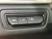 Renault Captur 145PK E-Tech Hybrid Intens Automaat | Trekhaak | All Season Banden | Navi | Camera | Climate Control | Velgens Hoogglans Zwart | Apple CarPlay/Android Auto | Licht & Regen Sensor | Full LED |