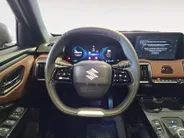 Suzuki e Vitara Style 61 kWh | €2000 euro inruil premie | V.a. €575 in de private lease | Tot 10 jaar garantie