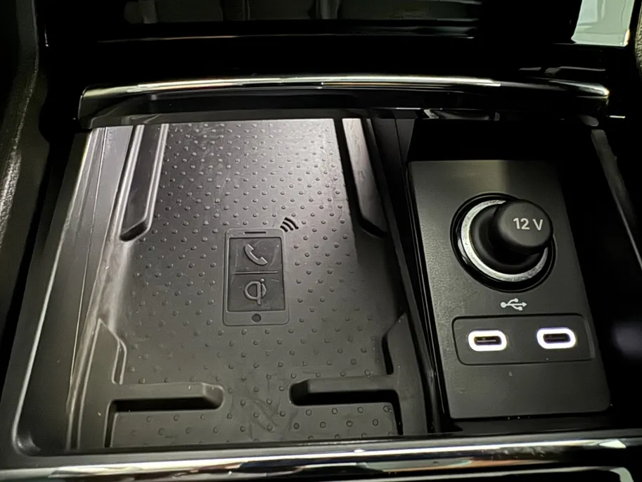 Škoda Karoq 1.0 TSI Business Edition | camera | PDC voor + achter | digitaal