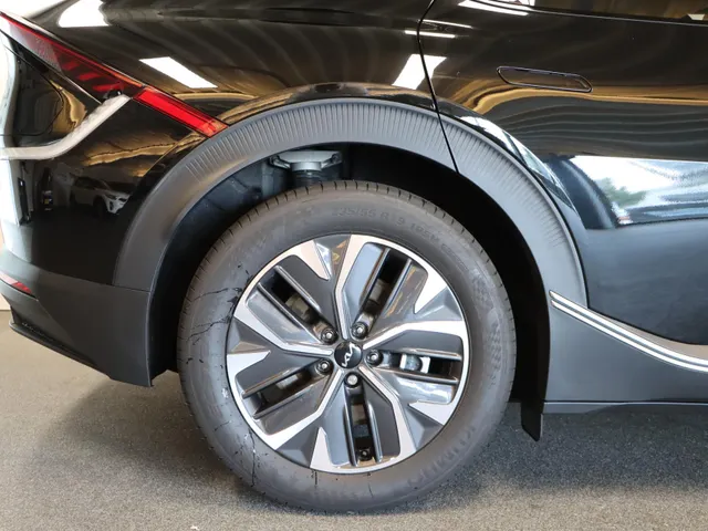 Kia EV6 Light Edition 58 kWh