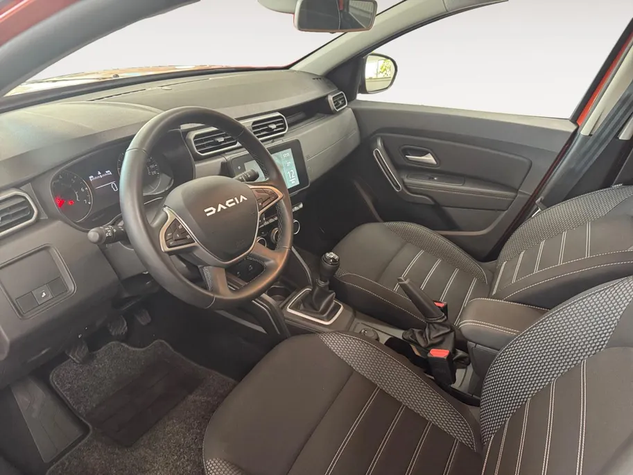 Dacia Duster 1.3 TCe 150 4x4 Journey Uniek | 4x4 | Navigatie | Camera | CarPlay/Android Auto | Climate Control | Keyless | Trekgewicht 1.500 kg