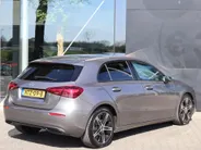 Mercedes-Benz A-Klasse 180 Star Edition Luxury Line l Keyless l Achteruitrij camera l Stoelverwarming l Memory