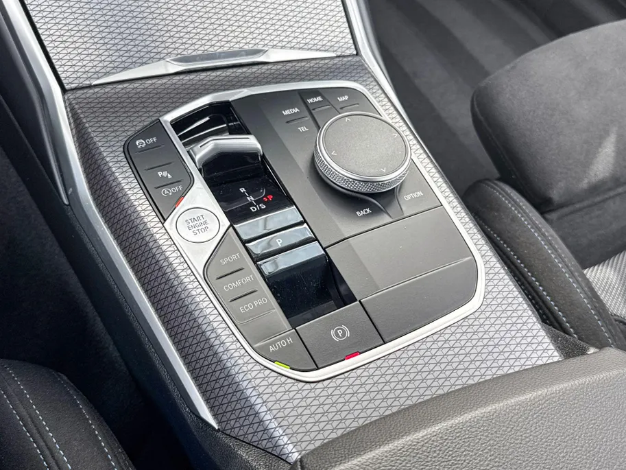 BMW 3 Serie Touring 330i xDrive