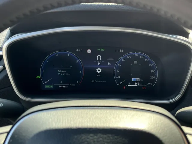 Toyota Corolla Cross Hybrid 140 Dynamic | Parkeersensoren V+A | All Seasons