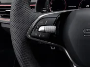 Škoda Kamiq Monte Carlo 1.0 TSI 85 kW / 115 PK SUV 6 versn. Hand. | Metallic lak | Trekhaak Wegklapbaar | 1000,- inruilvoordeel!!