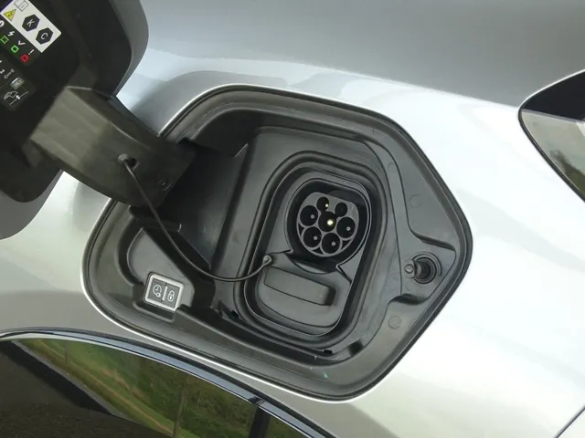 Peugeot e-208 EV GT 50 kWh