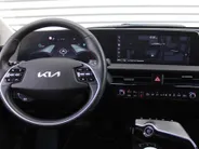 Kia EV6 Plus 77.4 kWh | Stuur-/stoelverwarming + ventilatie | Elektr. stoelverstelling + achterklep | Leer | Warmtepomp | 19' LM | Camera | LED |