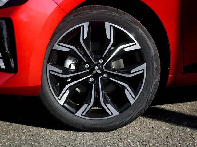 Mitsubishi Colt 1.6 HEV Intense+