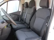 Renault Trafic 2.0 dCi 120PK L2H1 Comfort | Navi | Airco | Trekhaak | Cruise | Parkeersensoren | Volledig betimmerd |