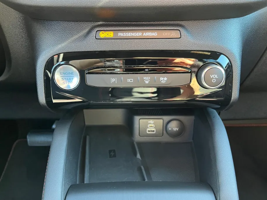 Ford Kuga 2.5 PHEV ST-Line | Adaptieve Cruise Control | Stoel/Stuur/Voorruitverwarming | navigatie | Draadloze Apple/android Carplay |