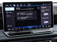 Volkswagen Tiguan 1.5 272pk DSG eHybrid R-Line Edition · Panoramadak · 360 Camera · Wegklapbare Trekhaak · Massage · Dodehoek Detectie · 19'' Inch · Garantie t/m 27-10-2029 of 100.000km