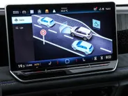 Volkswagen Tiguan R-Line 1.5 eHybrid 204 PK 6 versn. DSG · Voorstoelen verwarmbaar · Sfeerverlichting · All-season banden