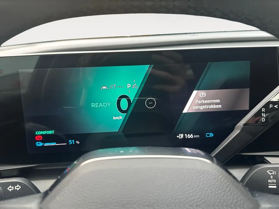 Renault Scénic E-Tech EV60 comfort range techno | 100% Elektrisch | 60 kWh Accu | Comfort Range | Techno Uitvoering | Tot ca. 430 km Actieradius (WLTP) | Google Navigatie | Adaptive Cruise Control | Achteruitrijcamera | Apple CarPlay & Android Auto | Snelladen | Warmtep