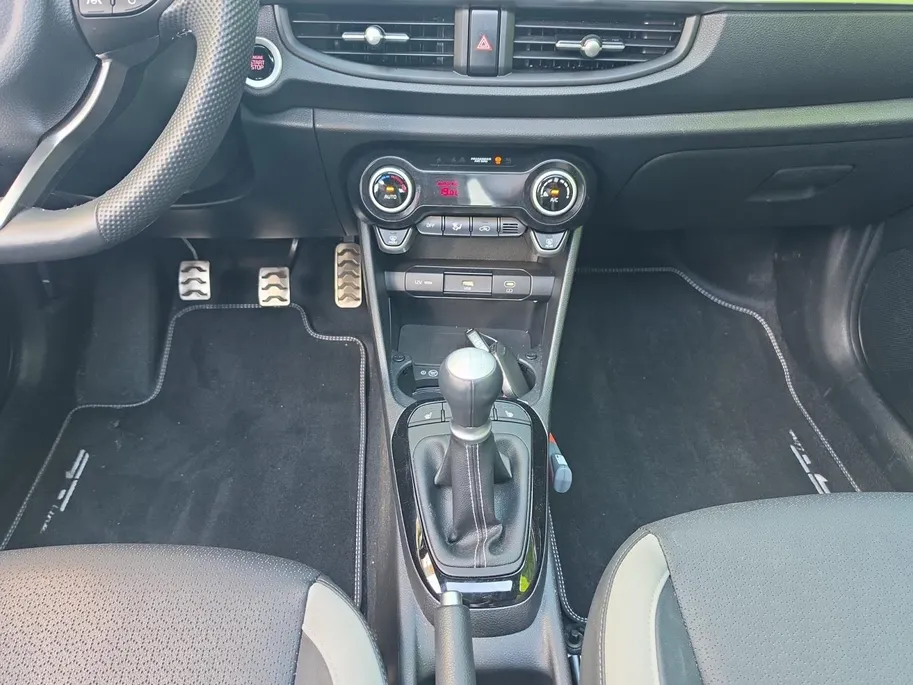 Kia Picanto 1.0 DPI GT-Line | Stoel + stuurverwarming | Lederen bekleding | Schuif/kanteldak | Navigatie | Parkeersensoren achter
