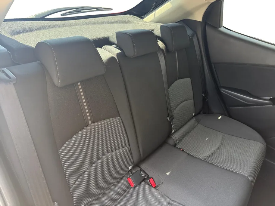 Mazda 2 1.5 Skyactiv-G GT-M | Cruise & Climate Control | All Season Banden | Bluetooth | Navigatie | Stoelverwarming | Parkeersensoren | LMV | 12 Maanden BOVAG Garantie