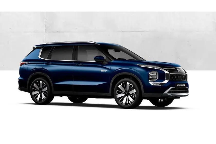 Mitsubishi Outlander 2.4 PHEV Instyle+ € 5.000 euro korting eigen voorraad| 8 jaar garantie| Snel leverbaar | Totaalprijs op is op.m26