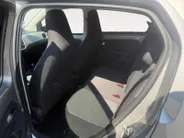 Volkswagen up! 1.0 | Camera | Parkeersensoren | Climate Control | Cruise Control | DAB | Stuurbediening | Bluetooth | Goed Onderhouden
