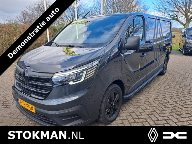 Renault Trafic 2.0 dCi 130 T30 L2H1 GB Comfort Black Edition | Airco | Cruise | LM velgen | Betimmering | Trekhaak | Bijrijdersbank | Demonstratieauto, vraag naar beschikbaarheid ! |