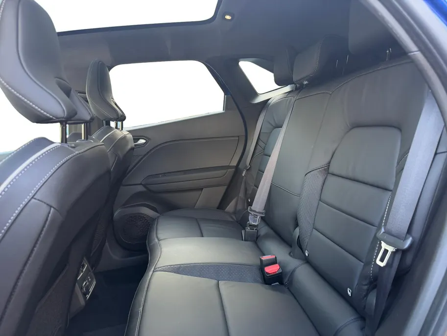 Mitsubishi Grandis 1.8 HEV Instyle | Nieuw model | €4000 korting | Carplay / Android auto | Direct leverbaar | Stoel, stuur en voorruit verwarming |