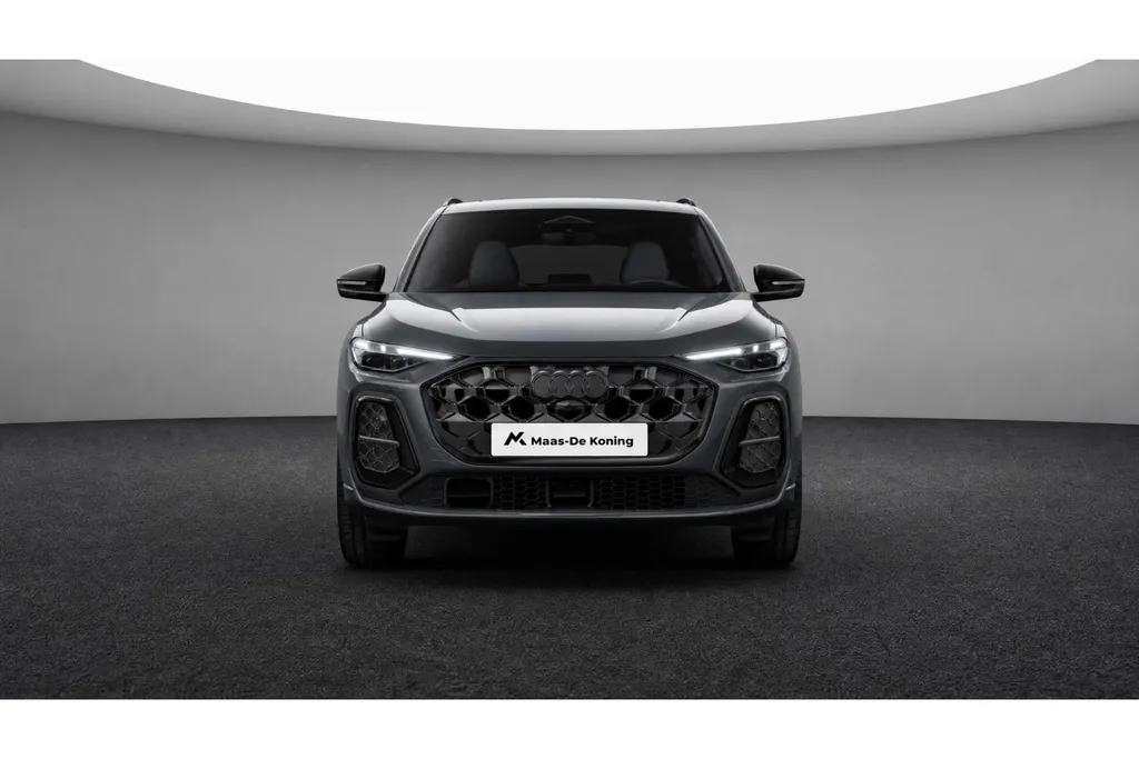 Audi Q5 e-hybrid quattro S edition 299 PK · MMI bijrijdersdisplay · B&O premium 3D · Trekhaak elek. wegklapbaar ·
