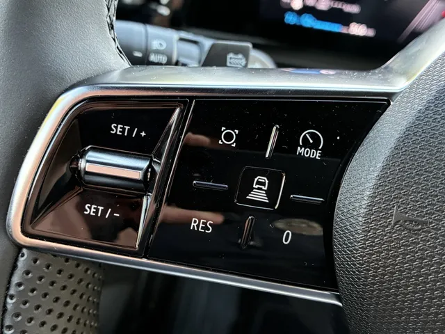 Mitsubishi Eclipse Cross Intense+ 87 kWh