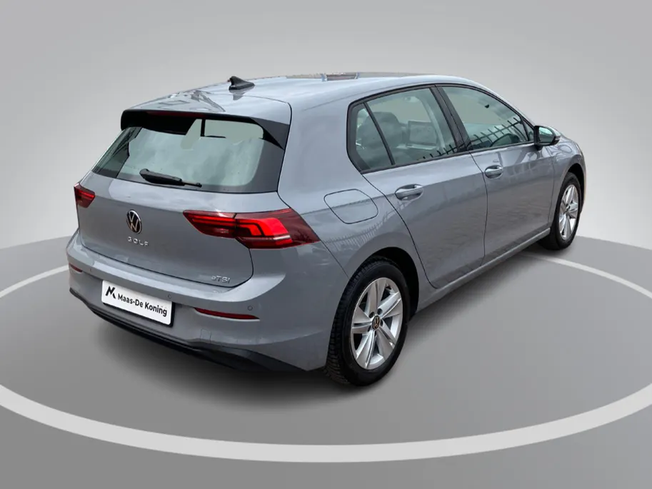 Volkswagen Golf 1.5 eTSI 150PK DSG Life Edition · Apple/Android Car Play · Navigatie · Head-Up display · Stoel-& stuurverwarming · Garantie t/m 21-04-2030 of 100000km.