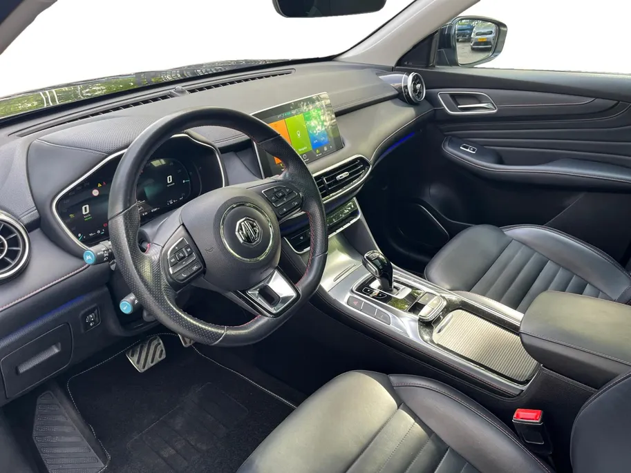 MG EHS 1.5 TGDI Luxury | Panoramadak | 360 camera | Cruise Control adaptief | Climate Control