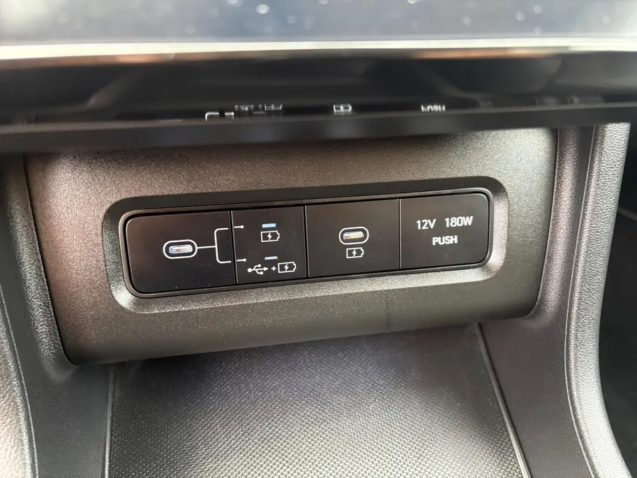 Hyundai Tucson 1.6 T-GDI HEV Comfort Smart | Camera | Stoel- stuurverwarming | Navi
