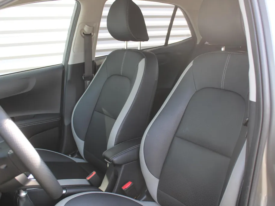 Kia Picanto 1.0 DPI GT-Line | Schuif-/kanteldak | Stuur-/stoelverwarming | Navi | Clima | Cruise | Camera | Leer | 16' LM | LED | Keyless |
