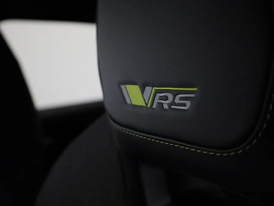 Škoda Elroq RS 340PK 4x4 Elektrische aandrijving |  20' inch velgen Draconis | 2500,- inruilvoordeel!!