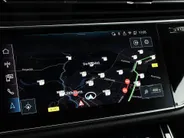 Audi Q8 55 TFSI e quattro Pro Line S 394 PK · 22' LM Velgen · Glazen panorama dak · B&O Premium 3D · Assist. plus, remote park · Stoelventilatie + Massage · Trekhaak · Servosluiting