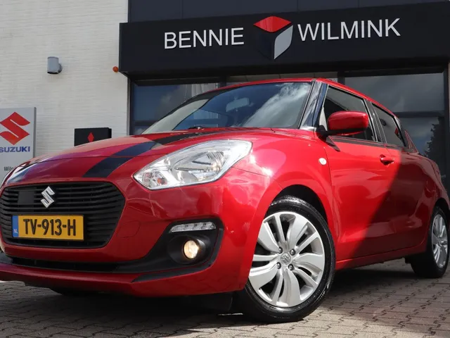 Suzuki Swift 1.0 BoosterJet Select Carplay | Camera